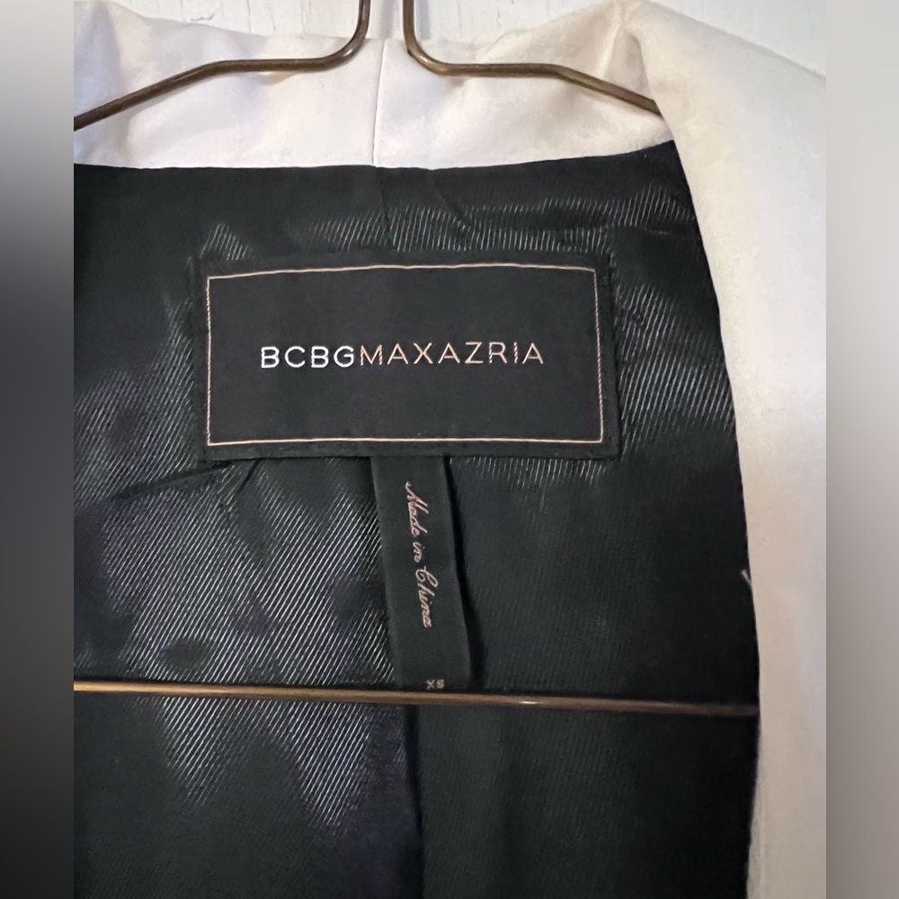 BCBG MaxAzria Blazer Jacket - size XS - Picture 5 of 8